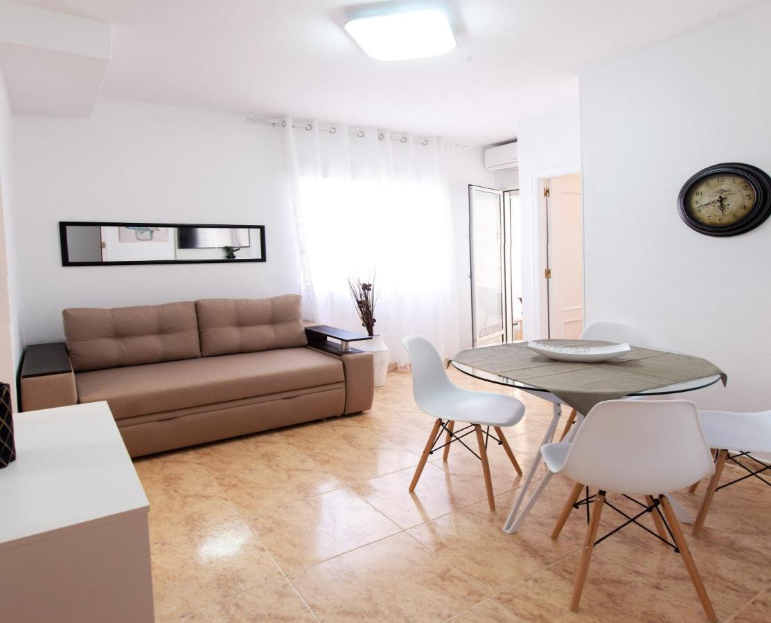 Holiday Suite Caballero De Rodas 92 Торрев'єха Екстер'єр фото